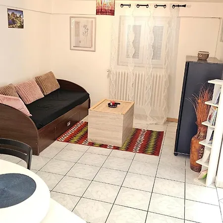 3 Rue Maurice Utrillo
