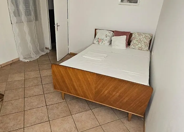 3 Rue Maurice Utrillo 3* Bourg-en-Bresse